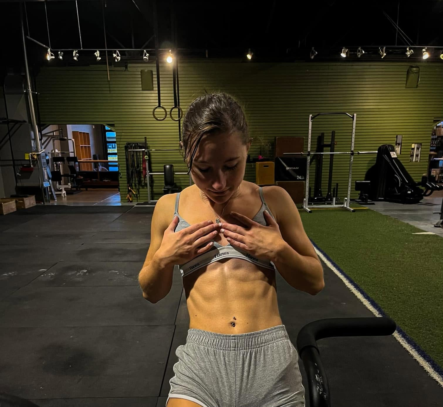 Jade White in the gym during competition prep